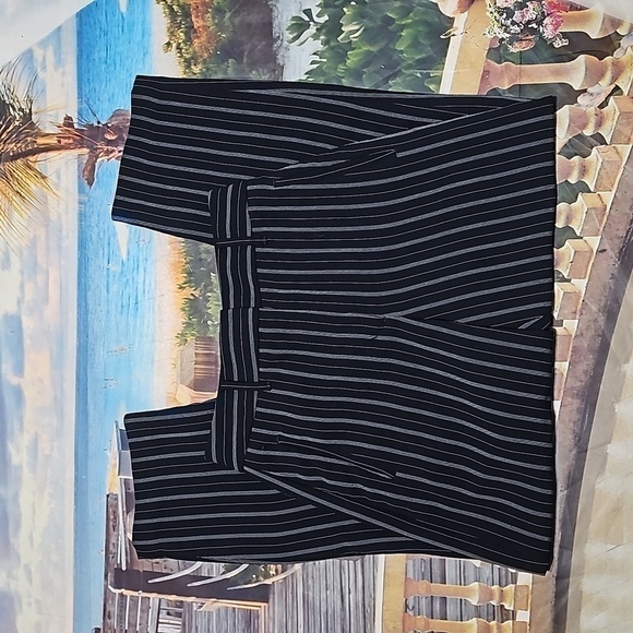 Wilfred Pinstripe Pants Size 4 - Picture 2 of 7
